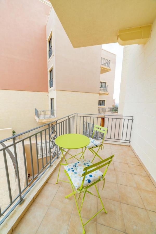 Luxury Seaview & Pool-Hosted By Sweetstay Mellieha Exterior foto